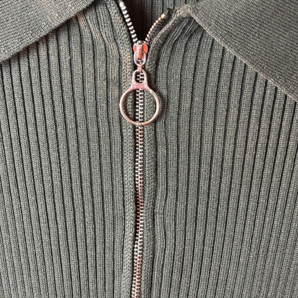 PrettyLittleThing Plus XXXL Olive Green Ribbed Knit Maxi Polo Dress Quarter Zip - Picture 6 of 16